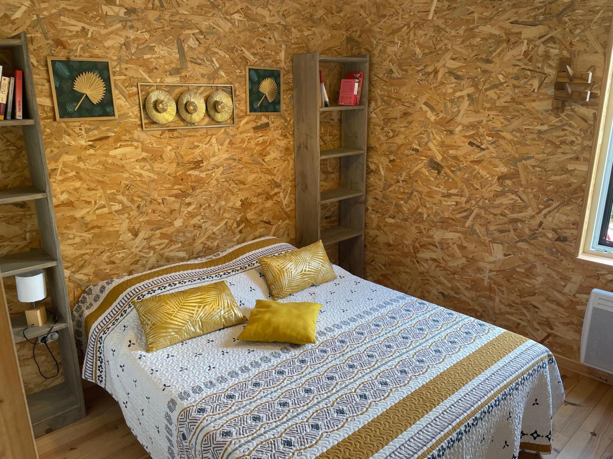 Gite Chalet Bois Bessuejouls Kültér fotó